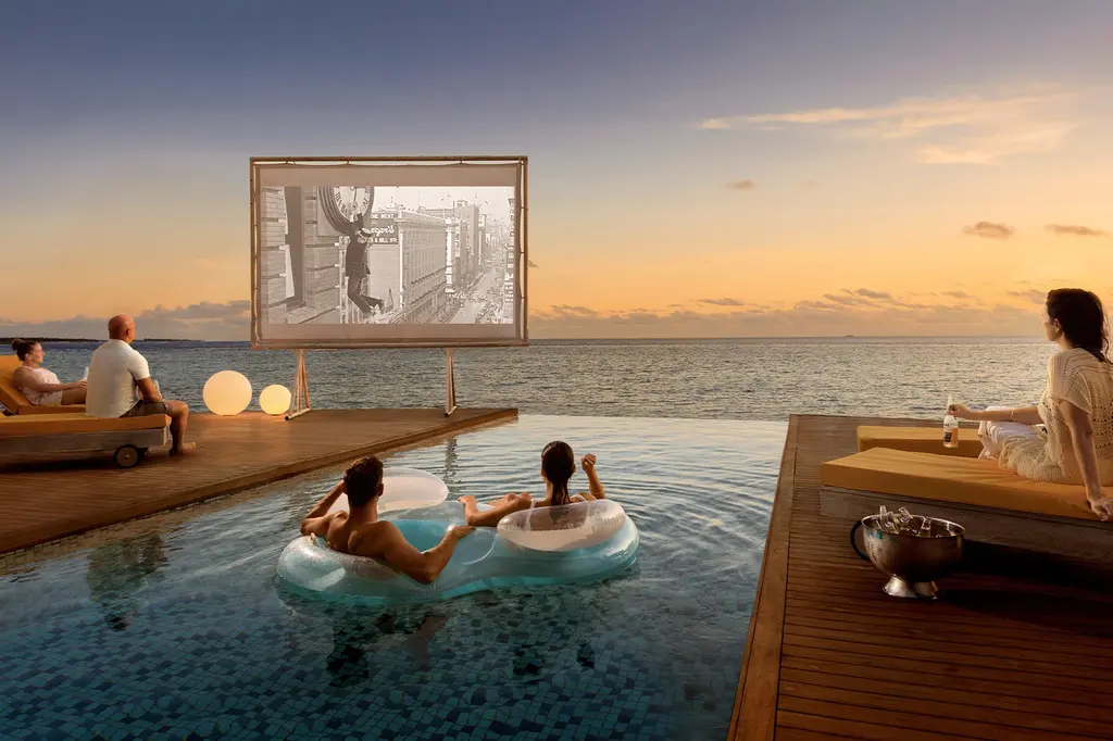 Mercure Maldives Kooddoo Resort image 15