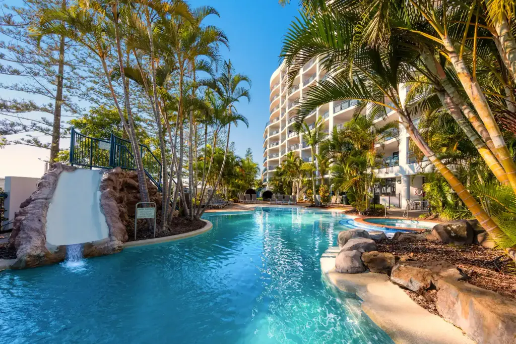 Ramada Resort by Wyndham Golden Beach image 1