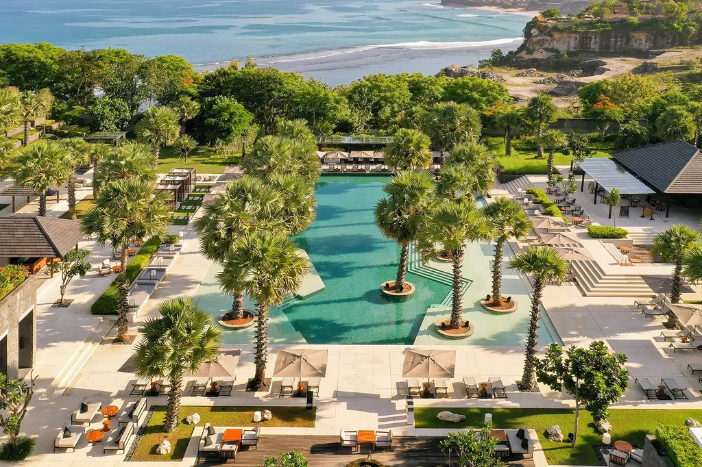 Radisson Blu Resort, Bali Uluwatu image 1