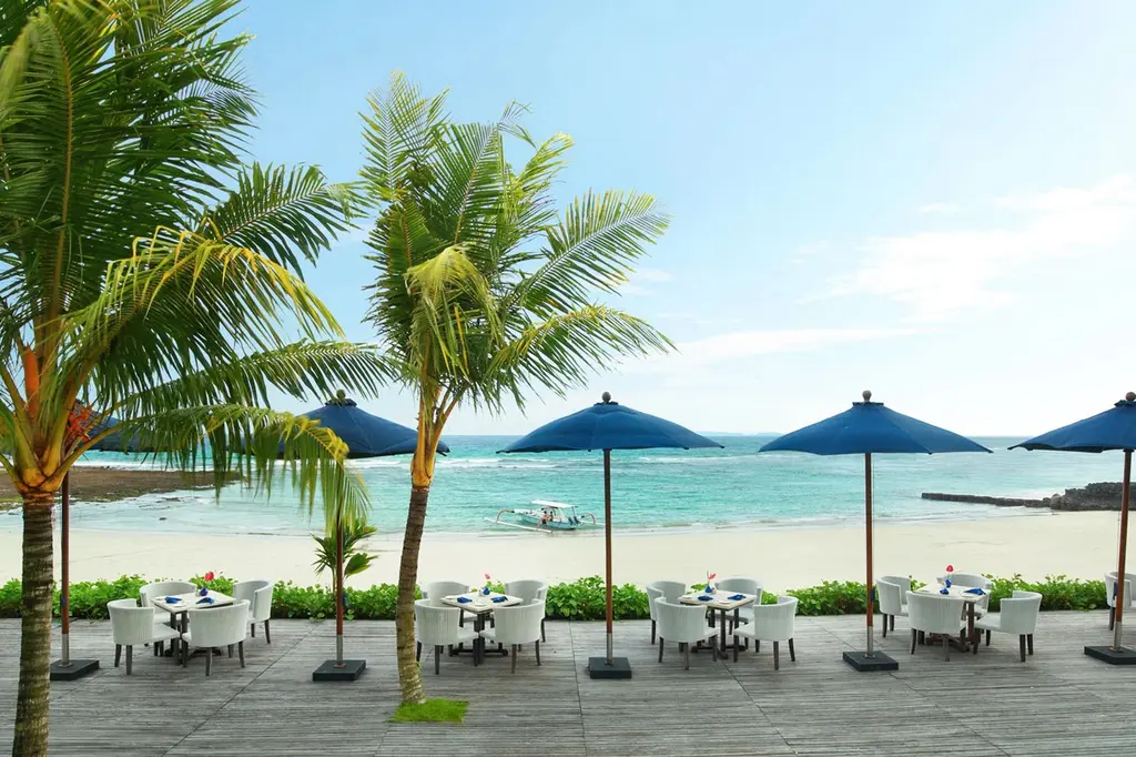 Candi Beach Resort & Spa image 8