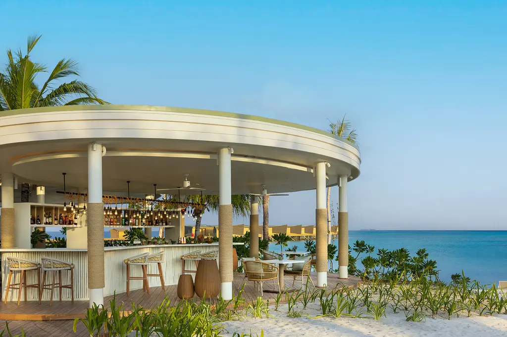 Centara Mirage Lagoon Maldives image 6