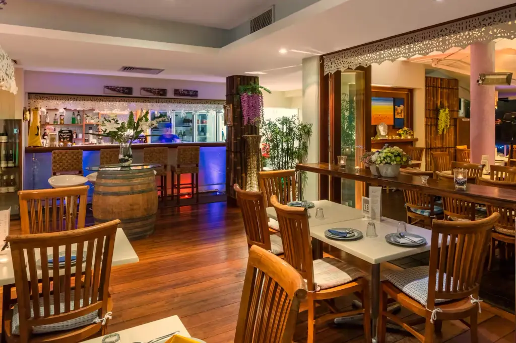 Ramada Resort by Wyndham Golden Beach image 7
