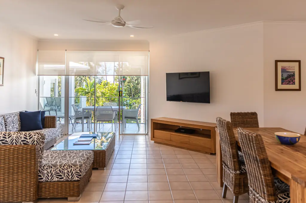 Beaches Port Douglas image 14