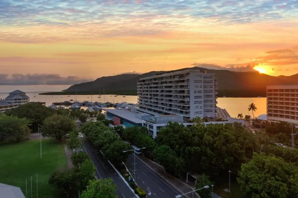 Pacific Hotel Cairns image 5