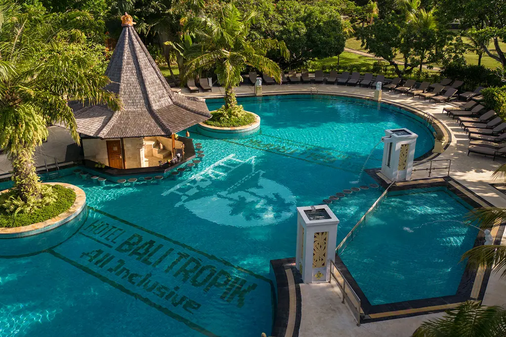 Bali Tropic Resort & Spa image 7