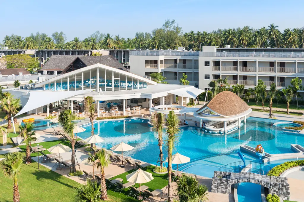 The Sands Khao Lak by Katathani image 14