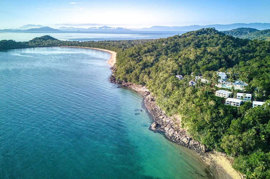 The Elandra, Mission Beach image 2