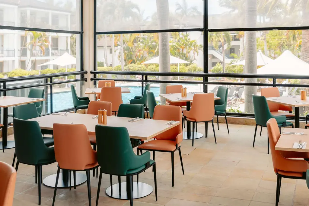 Mercure Gold Coast Resort image 8