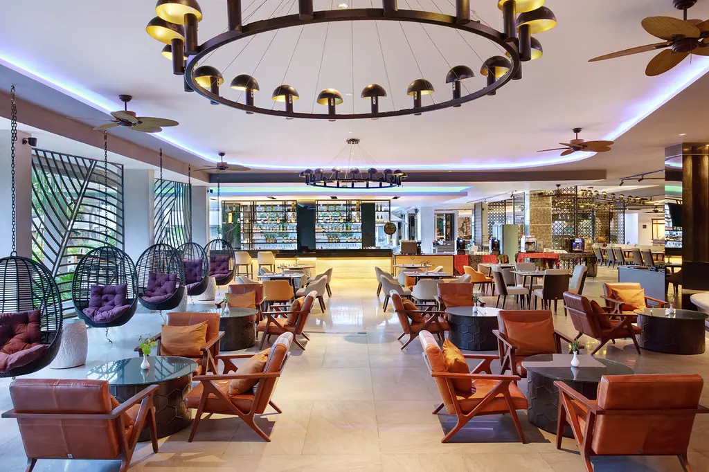Grand Mercure Bali Seminyak image 2