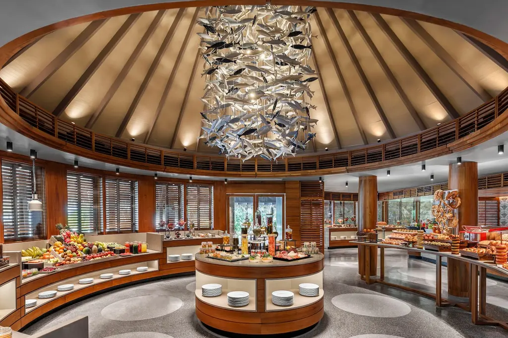 Anantara Dhigu Maldives Resort image 8