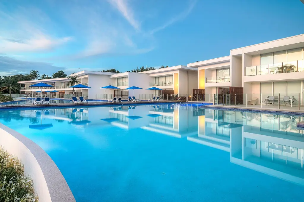 Pool Resort Port Douglas image 1