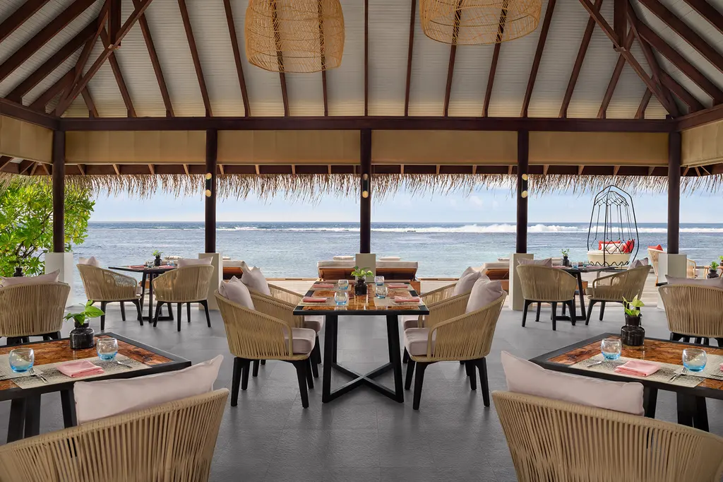 Anantara Veli Maldives Resort image 10