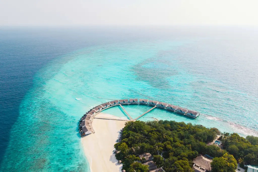 NH Collection Maldives Reethi Resort image 2