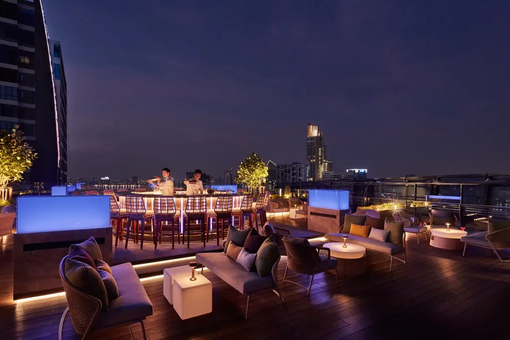 Hyatt Regency Bangkok Sukhumvit image 10