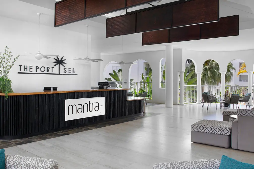 Mantra PortSea Port Douglas image 4